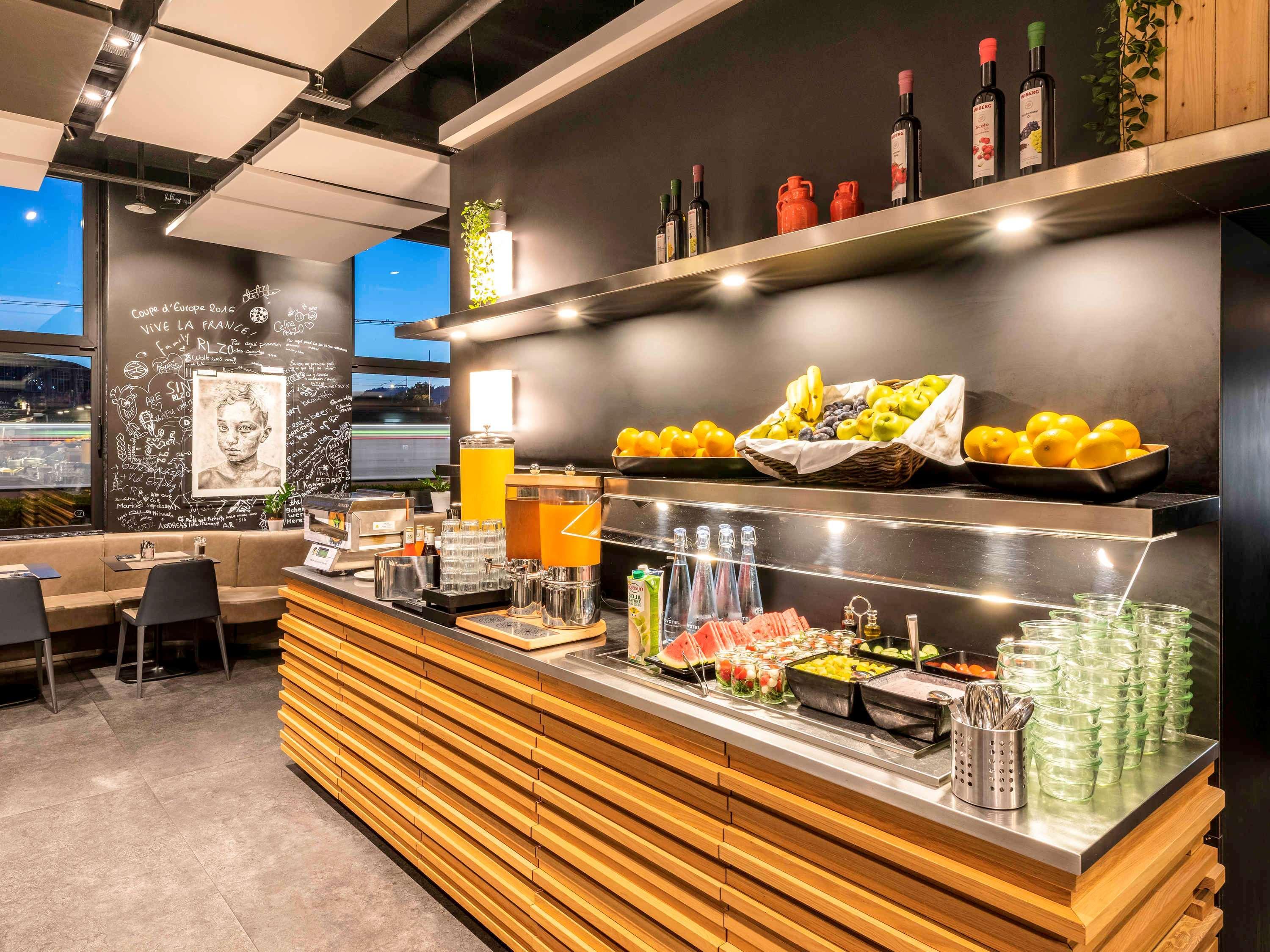 Novotel Bern Expo Εξωτερικό φωτογραφία
